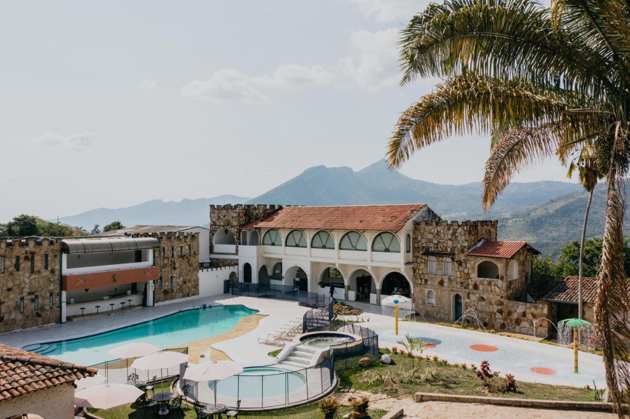 Hotel El Castillo チナウタ エクステリア 写真