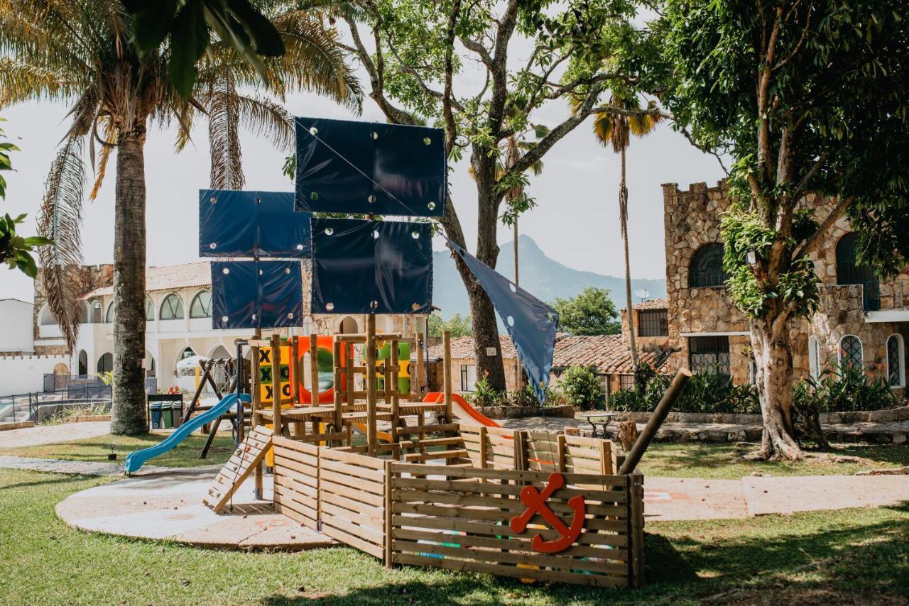 Hotel El Castillo チナウタ エクステリア 写真